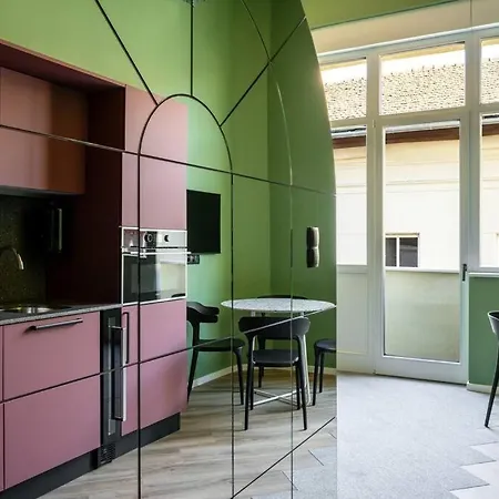 A50-balcony-designer No 2 アパート ブダペスト